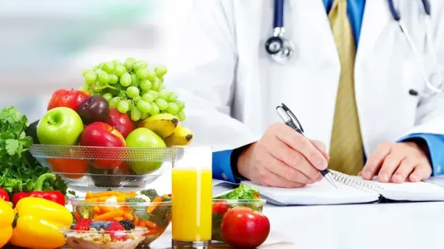 3 sai lầm dinh dưỡng người bệnh ung thư thường mắc