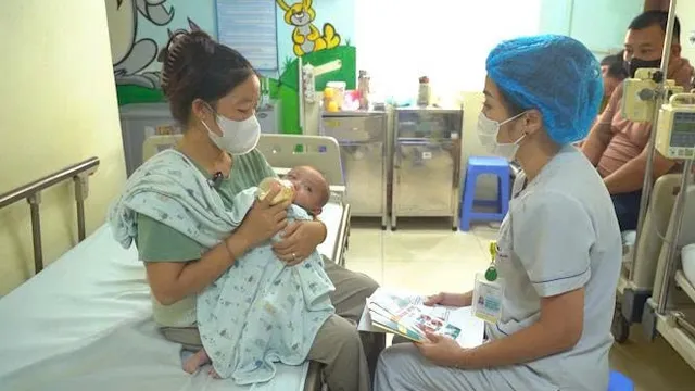 Bé trai người Lào mắc tim bẩm sinh điều trị thành công tại Việt Nam