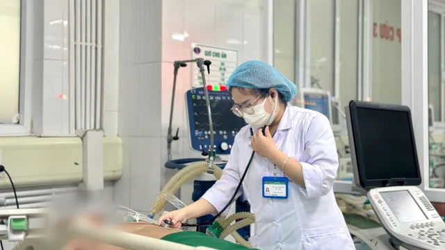 Viêm tụy cấp hoại tử vì uống nửa lít rượu mỗi ngày