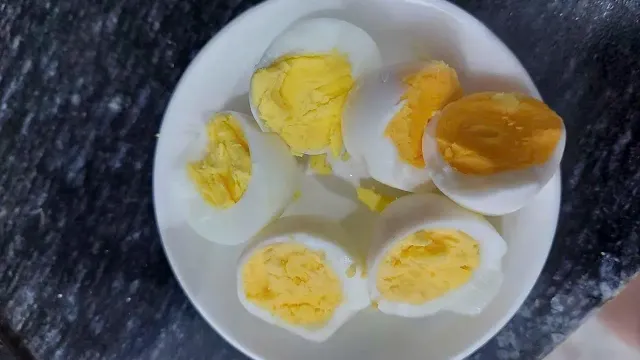 Ăn bao nhiêu trứng mỗi ngày là đủ?