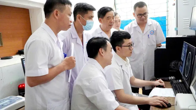 Kết nối tuyến trên: Đòn bẩy nâng vị thế y tế tuyến huyện