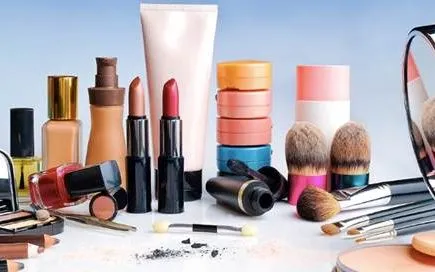 Hà Nội siết hậu kiểm mỹ phẩm: Cảnh báo ghi nhãn dễ gây hiểu lầm là thuốc