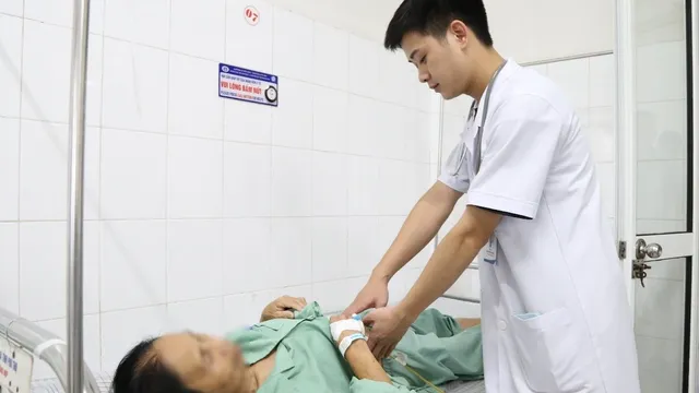 Hiếm gặp: Phát hiện giun trong ống mật khi can thiệp sỏi mật