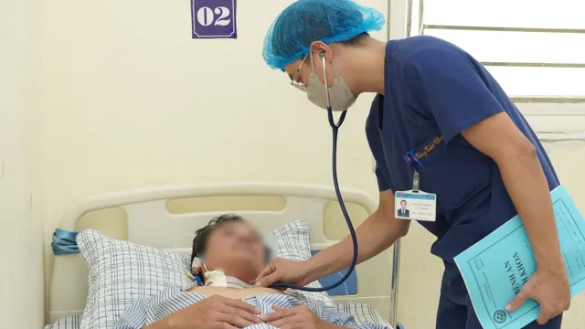 Suýt mất mạng vì kiến đốt