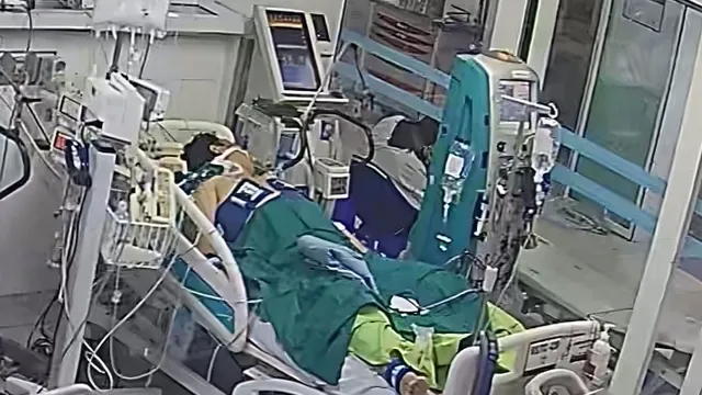 Ép tim gần 2 giờ cứu sống người bệnh nhồi máu cơ tim ngừng tuần hoàn