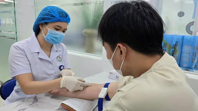 Báo động: Đái tháo đường ngày càng trẻ hóa, có ca mới 18 tuổi