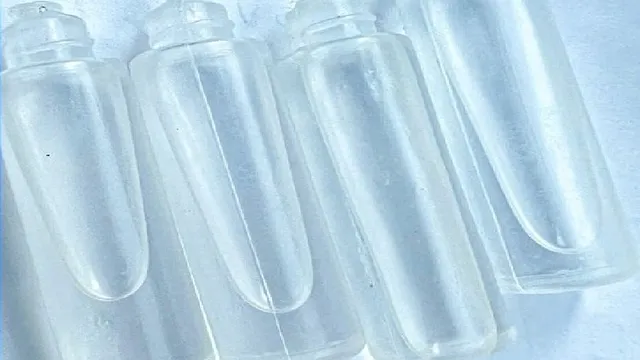 Bé gái 10 tuổi nguy kịch do uống nhầm thuốc diệt chuột
