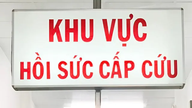 Thanh sắt xuyên thủng trực tràng và bàng quang, bệnh nhân được cứu sống ngoạn mục
