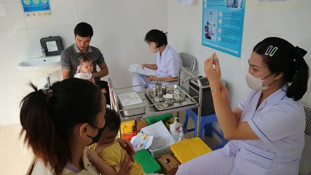 Hà Nội: 100% chỉ tiêu tiêm chủng mở rộng đạt tiến độ