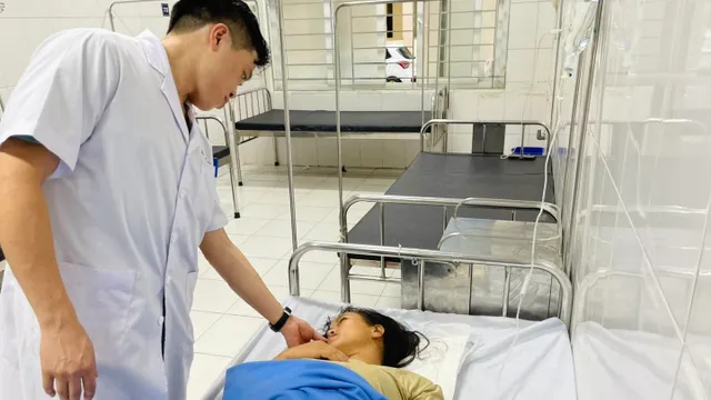 Chấn thương sọ não vì cây đổ trúng đầu trong mưa bão