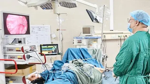 Nội soi vét hạch bẹn - bước tiến điều trị ung thư dương vật