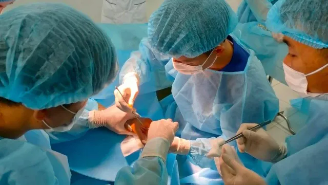 Phẫu thuật vi phẫu: Những chi tiết nhỏ cứu cả cuộc đời