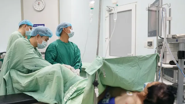 Đắk Lắk đề nghị Bệnh viện Bình Dân hỗ trợ chuyên môn sau sự cố tán sỏi