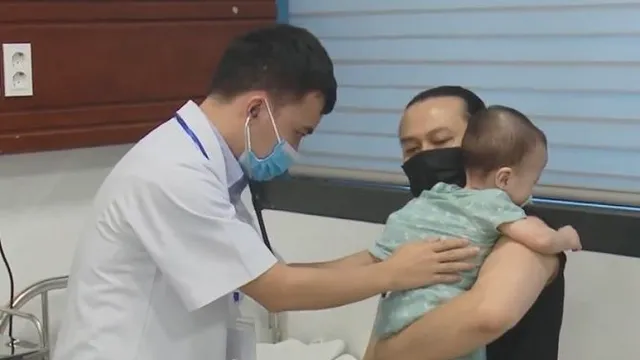 Cúm A ở trẻ: Cảnh báo biến chứng viêm não nguy hiểm