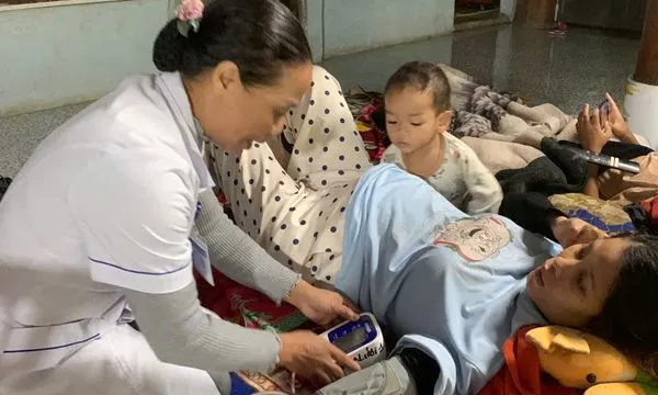 Chủ động dự phòng, khẩn trương bảo đảm an toàn cho phụ nữ mang thai sau lũ tại Huế