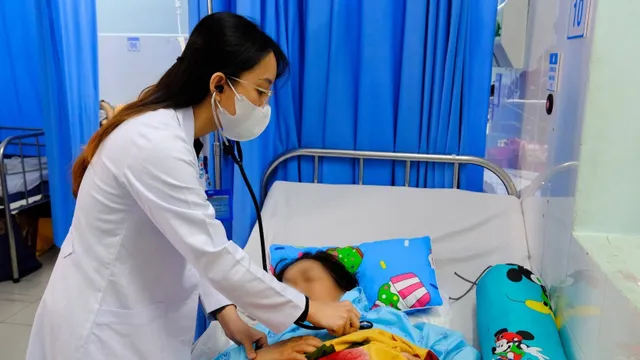 Cứu sống nữ bệnh nhân xuất huyết dưới nhện nặng, tiên lượng tử vong cao