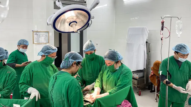 Cảnh báo sản khoa khẩn cấp: Chửa ngoài tử cung vỡ đe dọa tính mạng phụ nữ