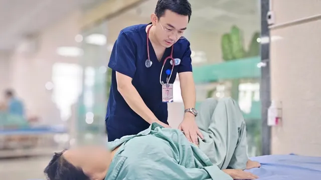 Rối loạn tiểu tiện dễ bị bỏ qua ở người bệnh đột quỵ