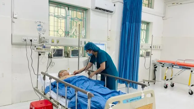 Bị đột quỵ, đừng đánh mất thời gian vàng điều trị