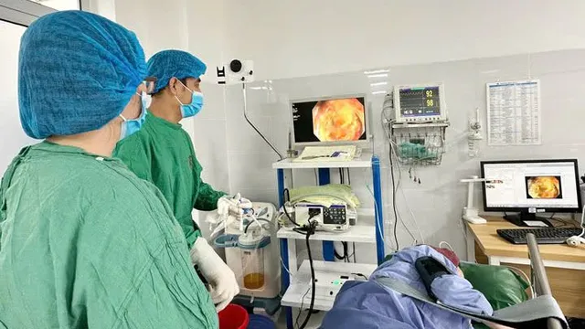 Đừng để tuổi tác là rào cản khiến việc điều trị bị chậm trễ