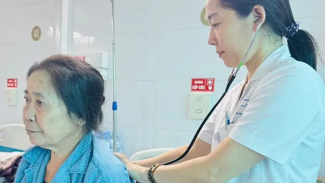 Người bệnh COPD cần chủ động dự phòng đợt cấp khi trời lạnh