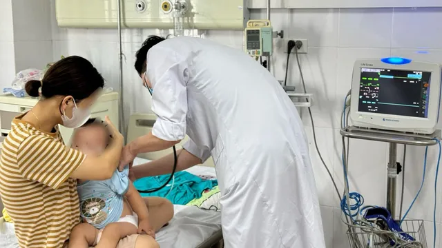 Chăm sóc trẻ mắc cúm và những sai lầm cần tránh