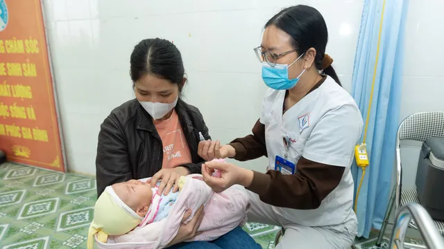 Phụ huynh cần biết về vaccine Rota