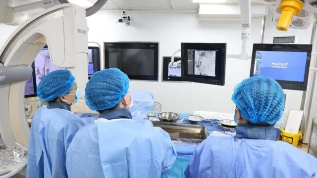 Nôn ra máu tái diễn nhiều lần do xơ gan