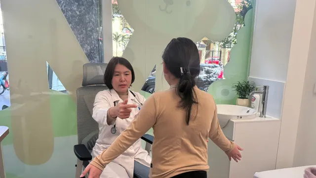 Trẻ thấp bé không chỉ do di truyền: Khuyến cáo "thời điểm vàng" tầm soát chiều cao