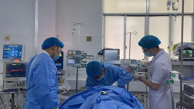 Can thiệp ECMO cứu sống bệnh nhân viêm tụy cấp biến chứng ARDS, sốc nhiễm trùng