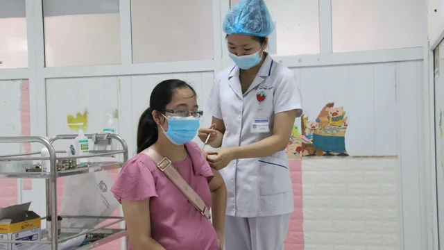 Tiêm vaccine uốn ván khi mang thai: Lá chắn bảo vệ mẹ và trẻ sơ sinh