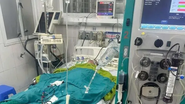 Cứu sống người bệnh ngừng tuần hoàn ngoại viện do nhồi máu cơ tim cấp