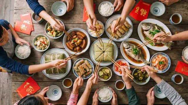 Ăn uống lành mạnh mùa lễ hội đầu năm