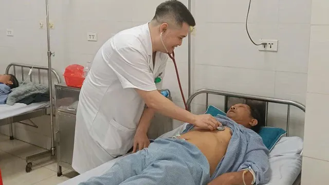 Gia tăng bệnh tiêu hóa sau Tết và lễ hội