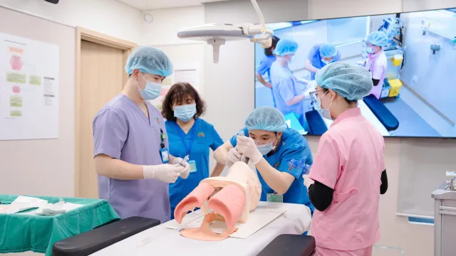 Bệnh viện Hồng Ngọc đưa vào hoạt động Trung tâm Đào tạo Tiền lâm sàng hiện đại chuẩn quốc tế