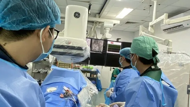 Giữ được chân nhờ can thiệp nội mạch kịp thời