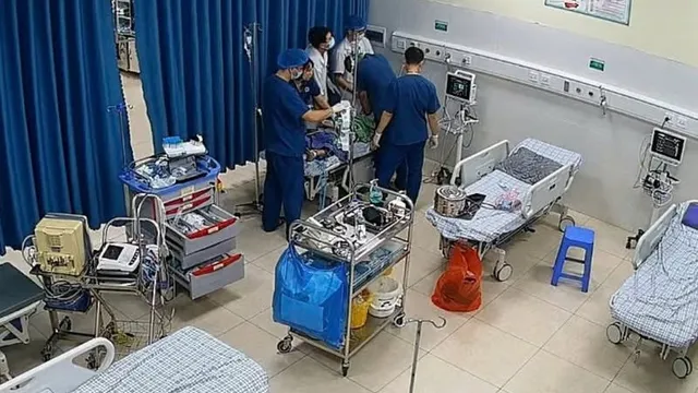 Cấp cứu ngừng tuần hoàn kịp thời, cứu sống bệnh nhân 70 tuổi