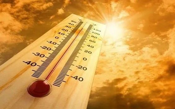 Người cao tuổi cần bảo vệ sức khỏe mùa nắng nóng