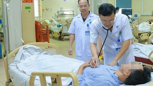 Nắng nóng gay gắt, nhiều lao động nhập viện vì sốc nhiệt