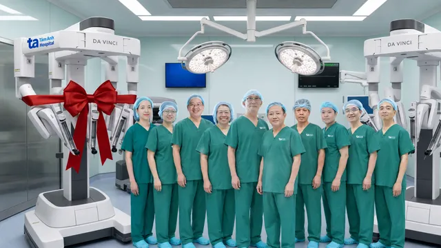 Duy nhất tại Việt Nam: Bệnh viện Tâm Anh sở hữu 2 siêu robot Da Vinci Xi thế hệ mới