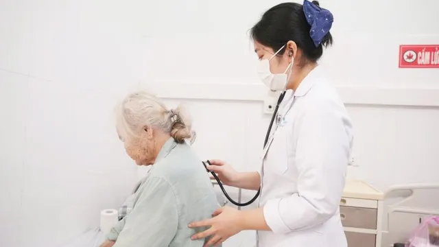 Giao mùa, cảnh giác nguy cơ biến chứng do cúm A