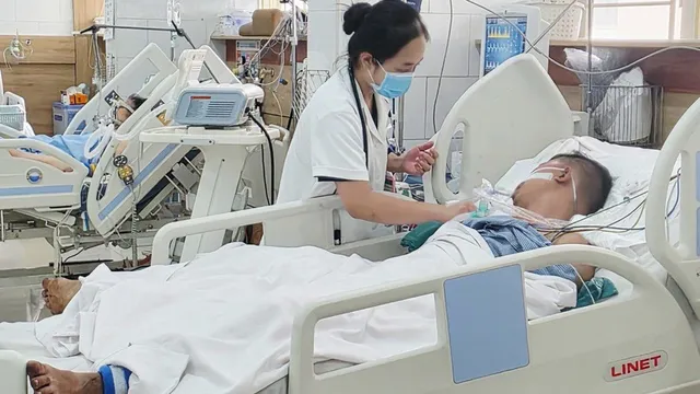 Vụ cháy nhà ở Hải Phòng: Hai vợ chồng dần hồi phục sau ngộ độc khí