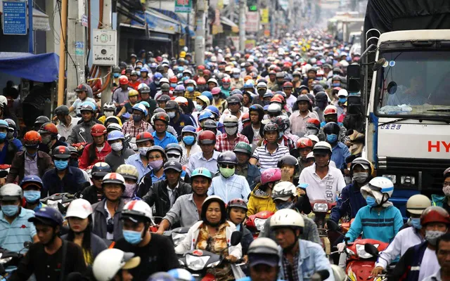 Kẹt xe gây hại cho xe máy như thế nào? 1 Hơn 350.000 lượt người sử dụng phần mềm tránh kẹt xe sau 1 tháng | VTV.VN