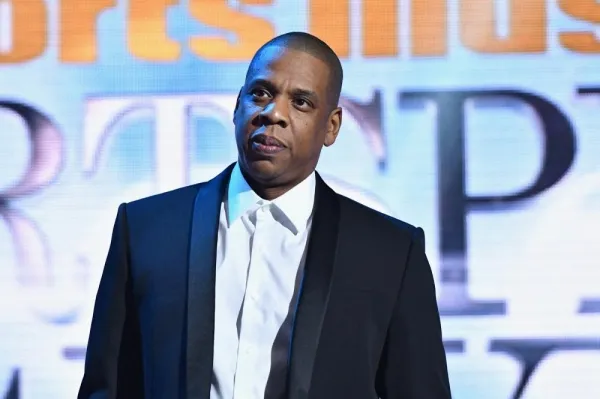 Vừa đón cặp song sinh, Jay Z đã rục rịch ra mắt album mới | VTV.VN