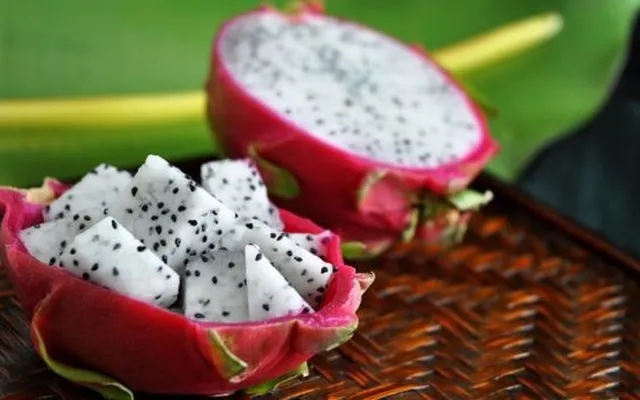 Những tác dụng tuyệt vời khiến bạn muốn ăn thanh long nhiều hơn | VTV.VN