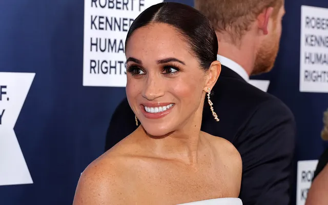 Meghan Markle tính chuyện trở lại Hollywood? | VTV.VN