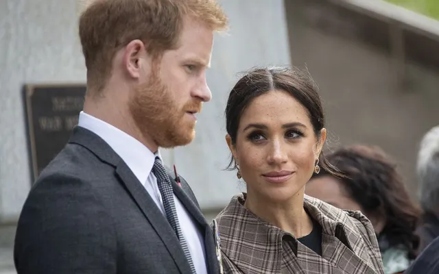 Vợ chồng Hoàng tử Harry - Meghan sẽ chuyển nhà? | VTV.VN