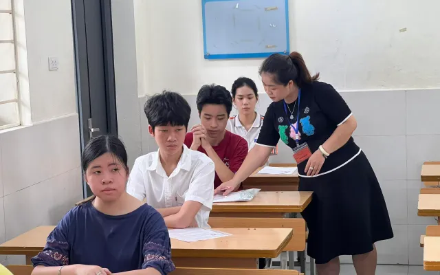 Hà Nội: Tổ chức các kỳ thi năm 2025 theo hướng giảm áp lực, ít tốn kém |  VTV.VN