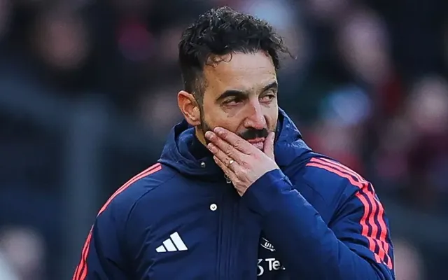 Man Utd Đối Mặt Khó Khăn trong việc tìm kiếm giải pháp cho tình hình chuyển nhượng