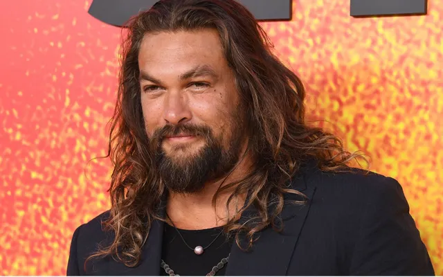 Jason Momoa có vai diễn mới trong Supergirl | VTV.VN